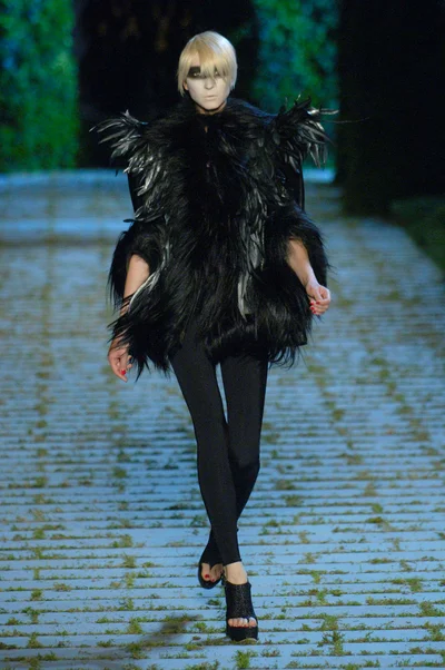 Look 22